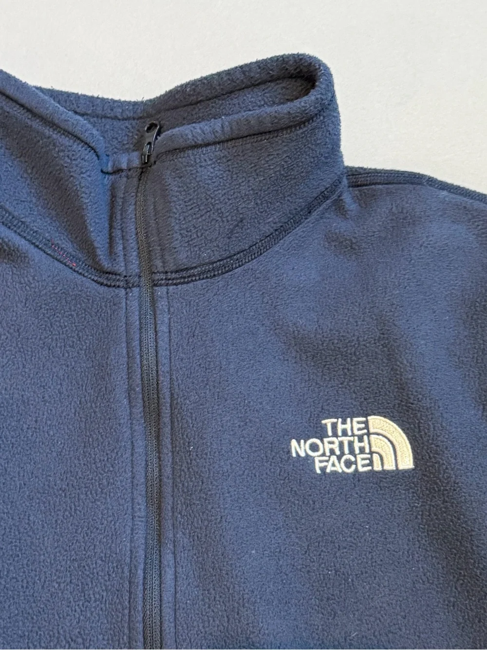 The North Face Men's Navy Half-Zip Fleece Pullover